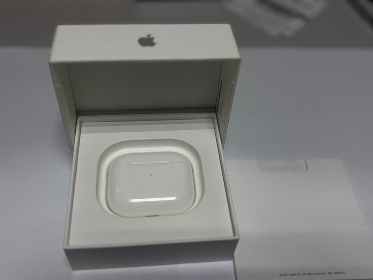 Дешево Apple airpods 3rd generation з ломбарду