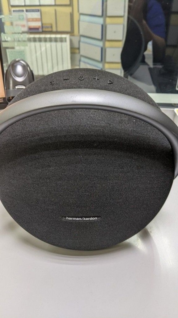 Дешево Harman/Kardon onyx studio 7 з ломбарду