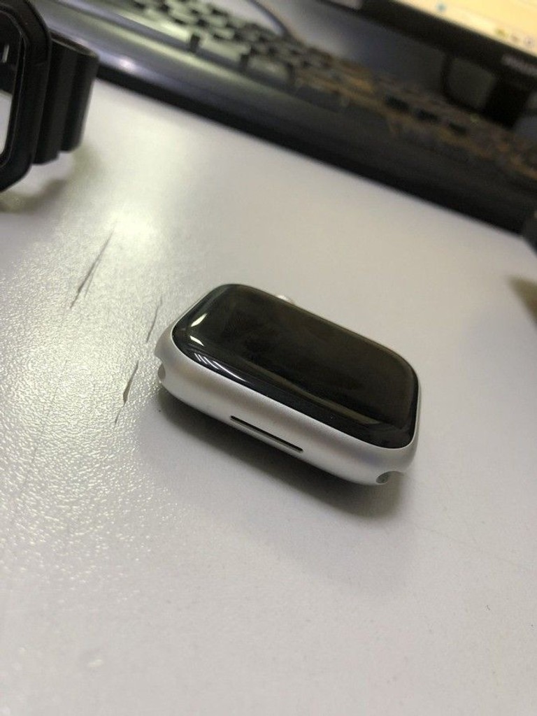 Купить Apple watch series 9 gps 45mm aluminum case Б/У
