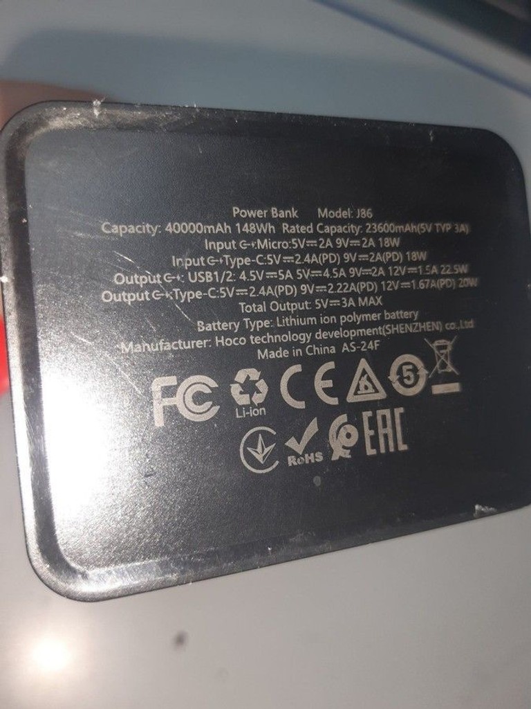Дешиво Hoco j86 40000mah 22.5w с ломбарда