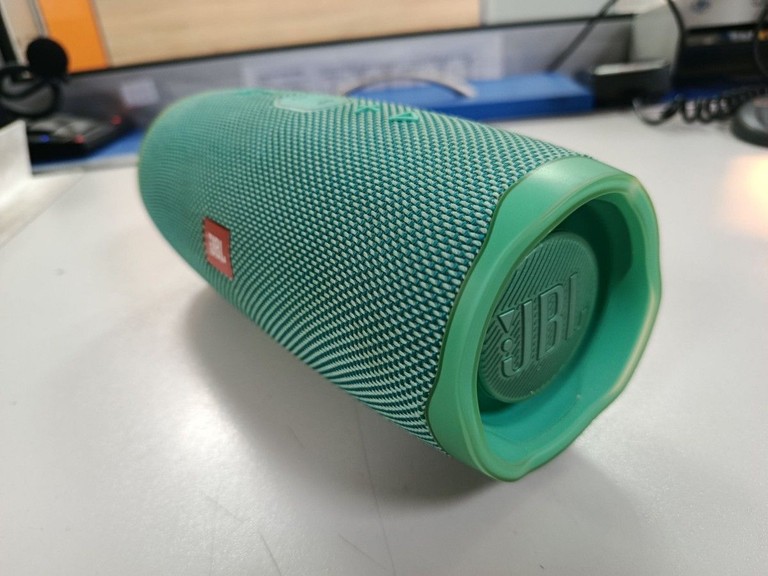 Дешево Jbl charge 4 з ломбарду