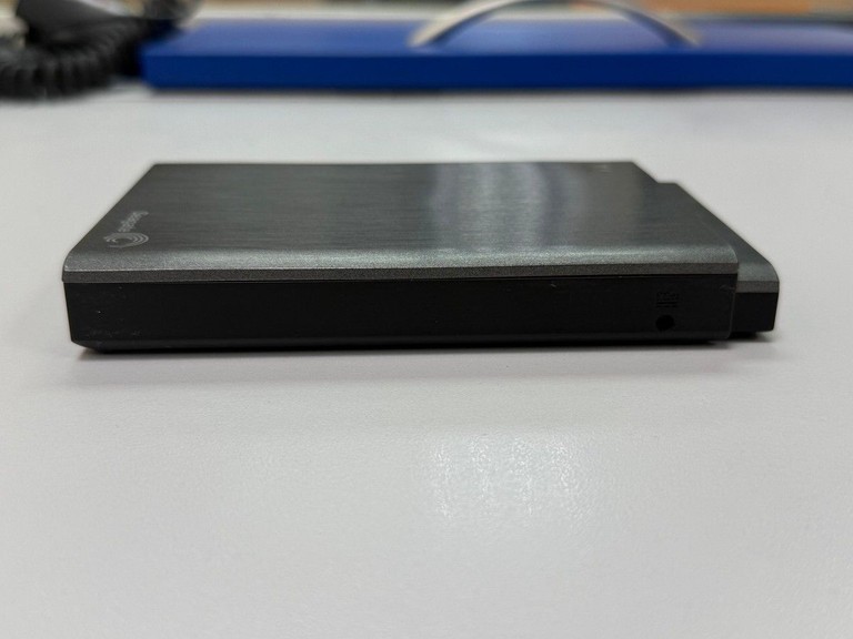 Seagate Backup Plus Slim 1 TB Space Gray (STHN1000405) Код:01-201037884. Зображення 6