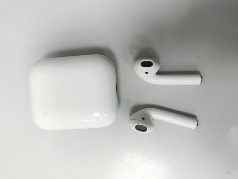 Дешево Apple airpods 2nd generation a1602, a2031, a2032 з ломбарду