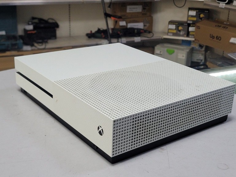Розпродаж Microsoft Xbox One S 500GB, продавець Техноскарб