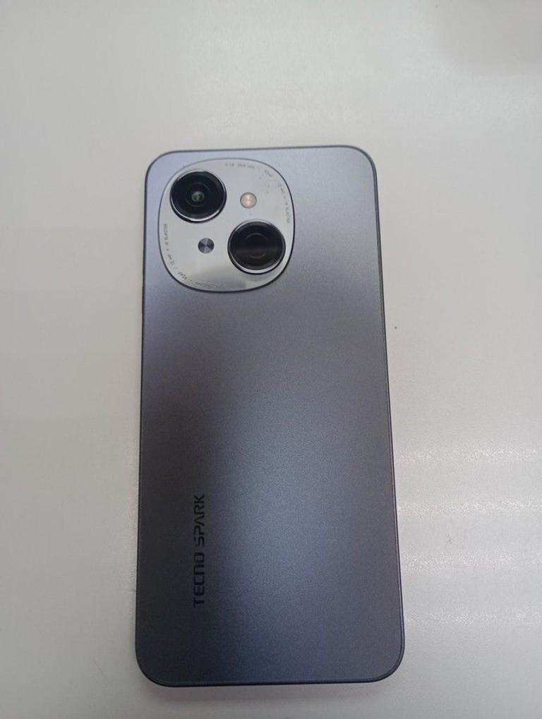 Дешево Tecno spark go 1 kl4 4/128gb з ломбарду
