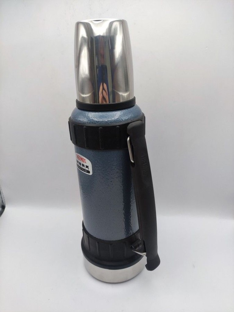 Оголошення Thermos TH 2520 Work 1.2 л Графіт (5010576926128) Б/У