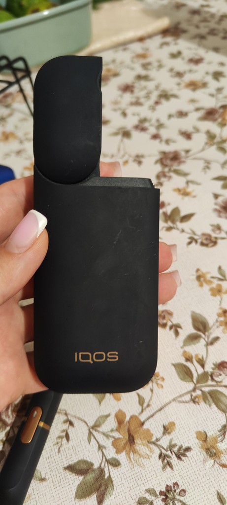 Купити iQOS 2.4 Plus, черный (DK000157.00) Б/У