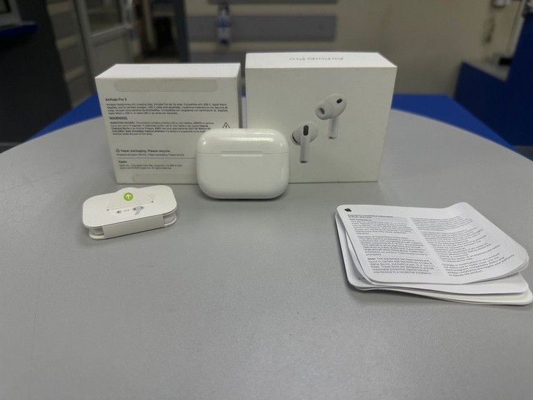 Купить AirPods Pro 3 Б/У