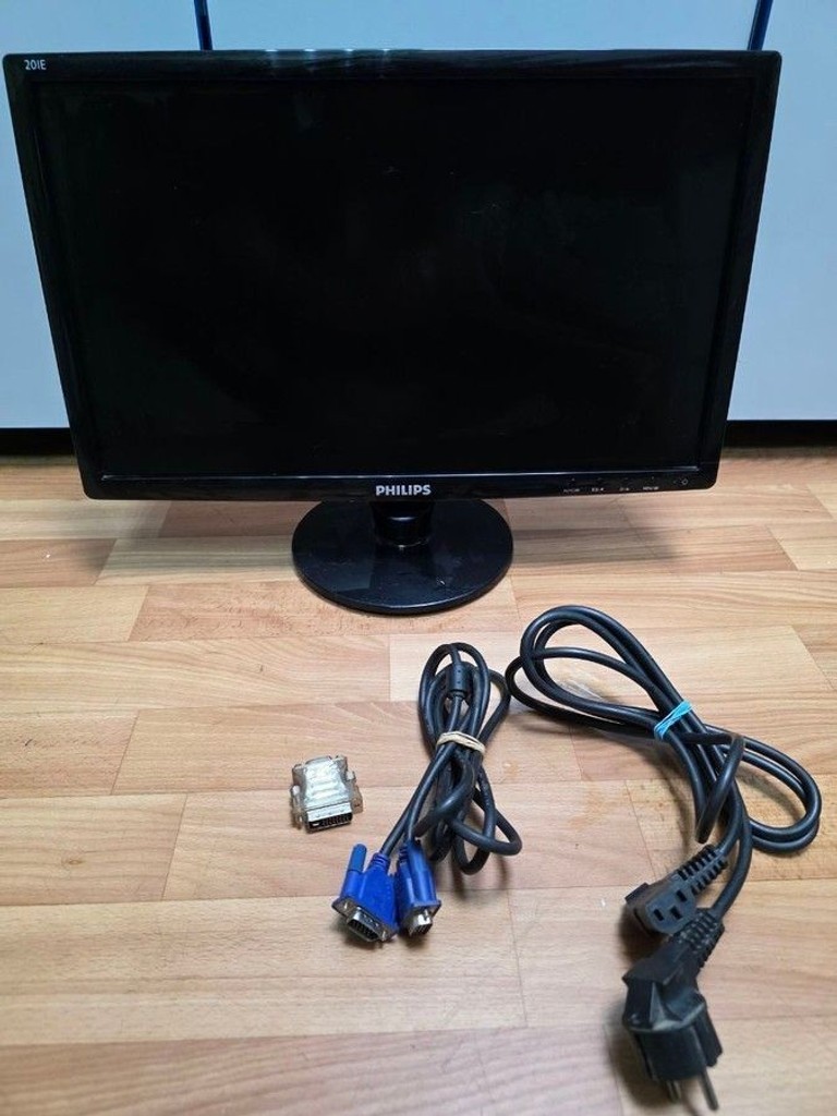 Купити Philips 201e1sb/00 Б/У