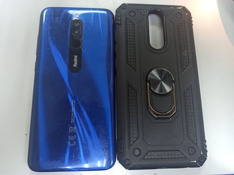 Дешево Xiaomi Redmi 8 4/64GB Blue з ломбарду