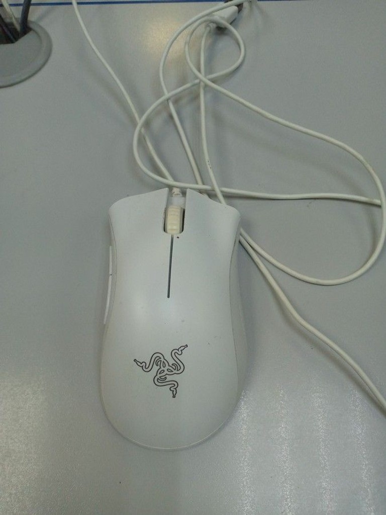 Купити Razer deathadder essential Б/У