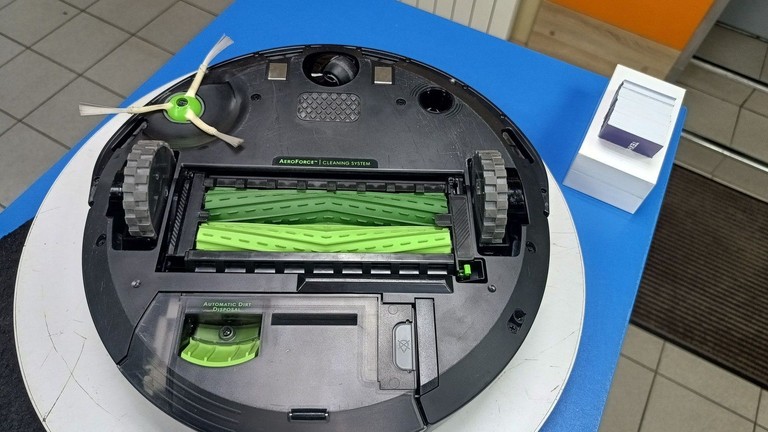 Irobot Roomba i3+ Код:01-201123347. Изображение 8