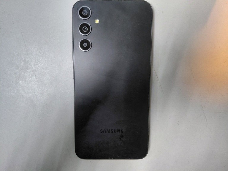 Оголошення Samsung galaxy a34 5g sm-a346e 8/256gb Б/У