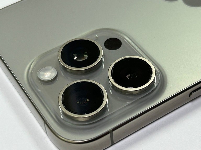 Apple iphone 15 pro max 256gb Код:01-201138797. Изображение 10