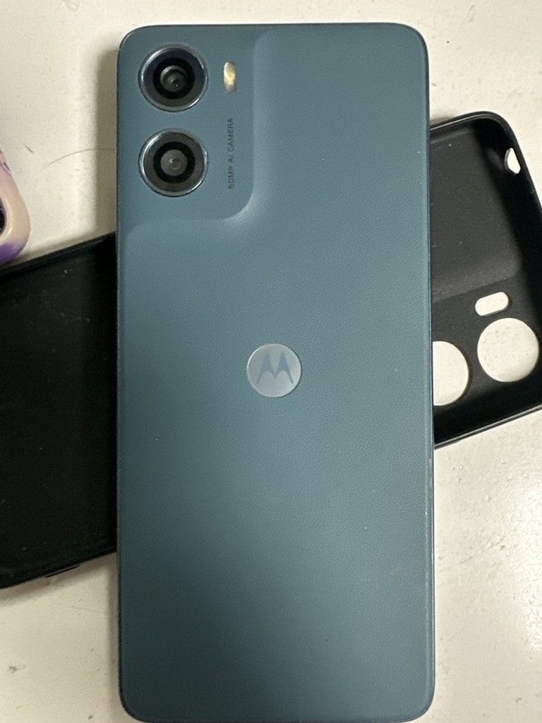 Оголошення Motorola moto g06 power 4/256gb Б/У