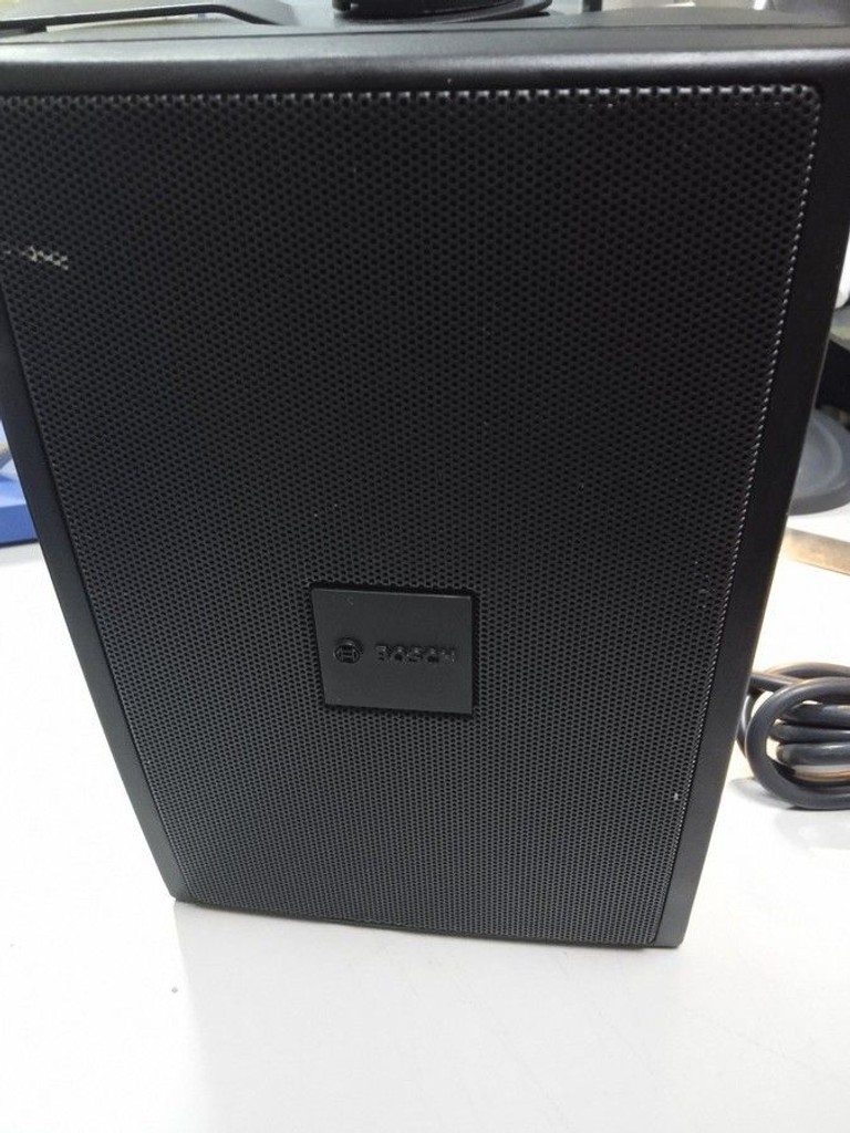 Дешево Bosch LB2-UC30-D1 з ломбарду