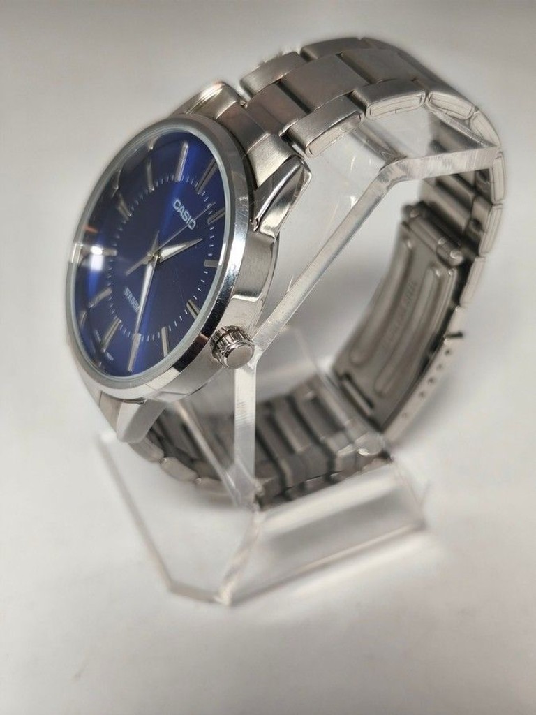 Дешиво Casio mtp-1303p с ломбарда