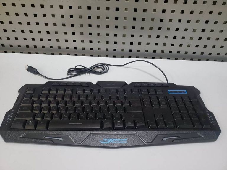 Купити M 200 Б/У