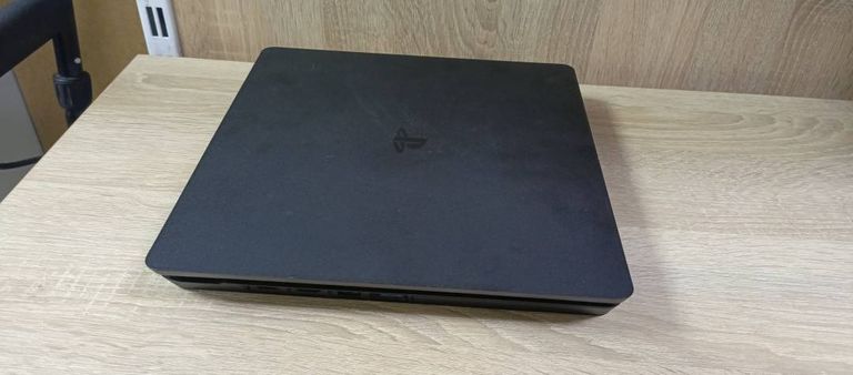 Sony playstation 4 slim 500gb