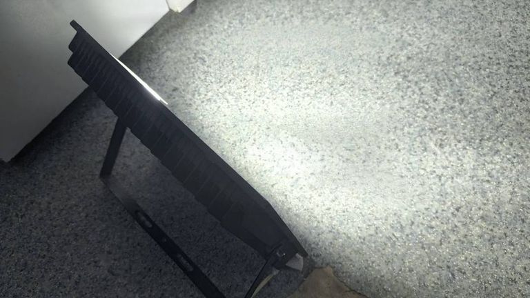 Купить Ultra Slim led 200w 220v 18000lm 6500k ip65 Б/У