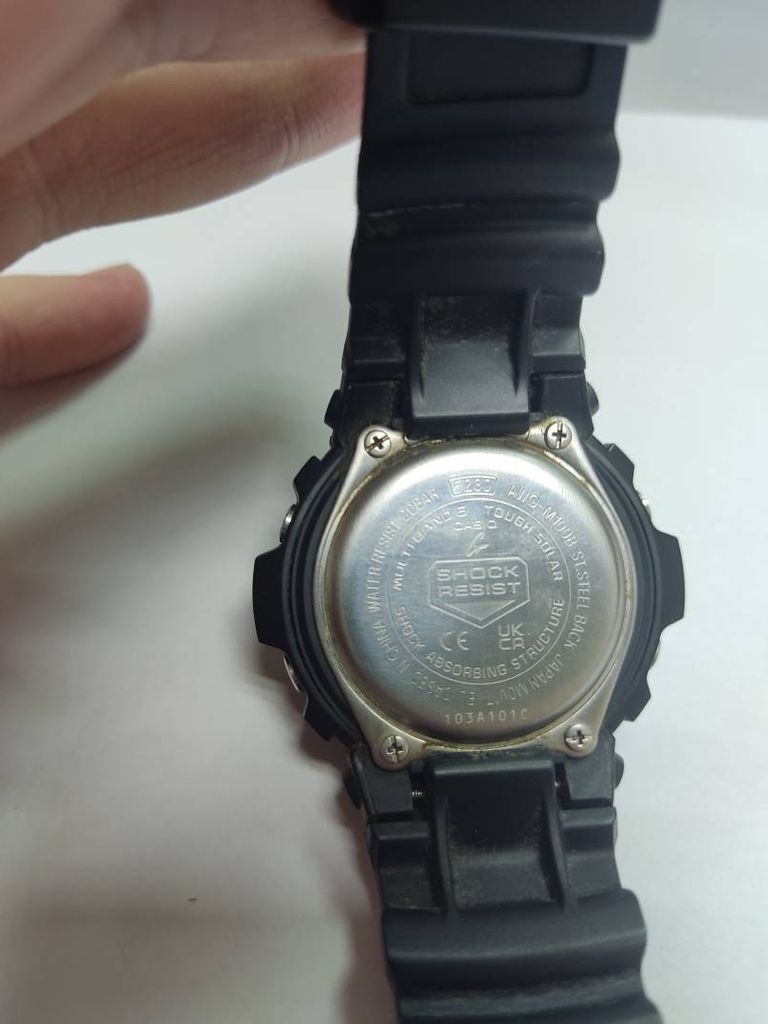 Casio awg-m100b