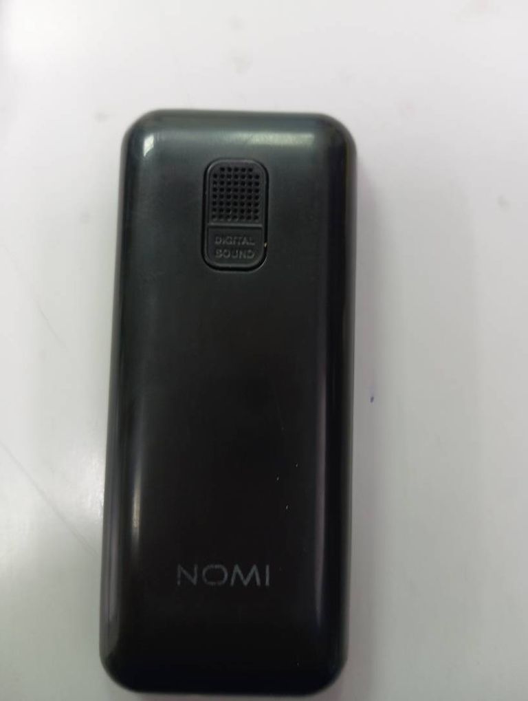 Nomi i1880 Black