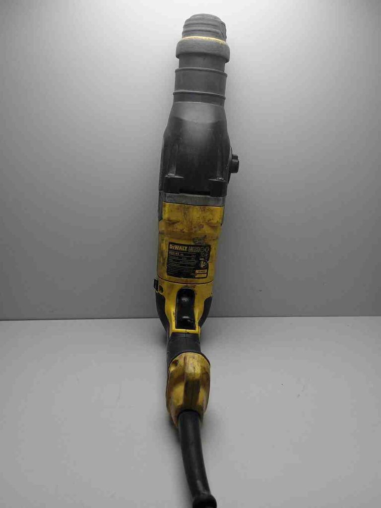 Оголошення Dewalt d25143ks Б/У
