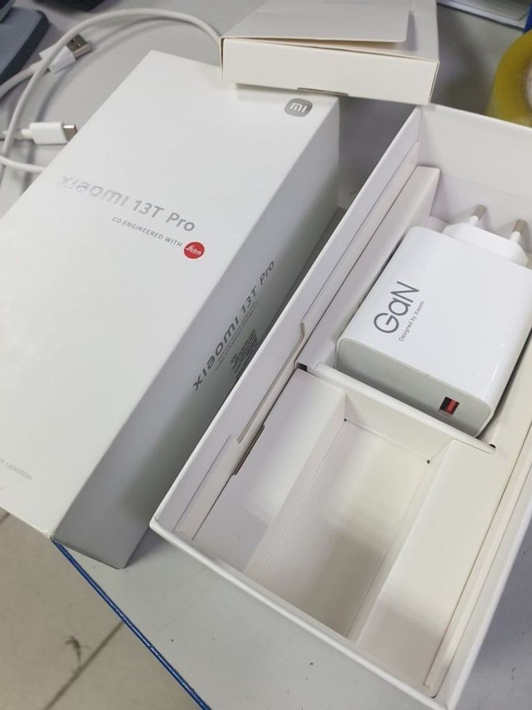 Объявление Xiaomi 13t pro 12/512gb Б/У