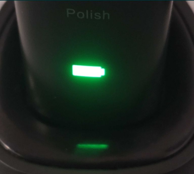 Оголошення Електрична зубна щітка б/у із насадками Sarmocare Б/У