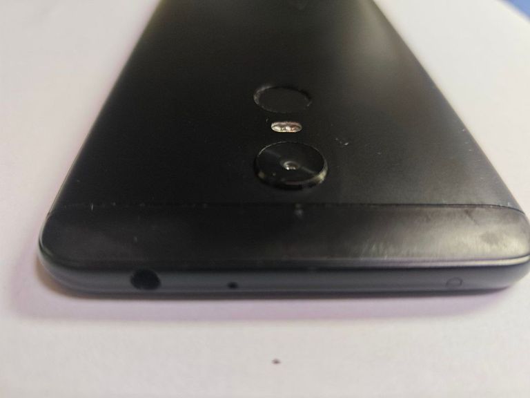 Xiaomi redmi 5 plus 4/64gb Код:01-200571567. Изображение 8