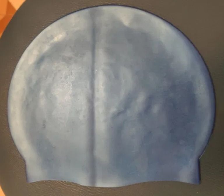 Объявление Плавальна резинова шапочка Loyol Б/У