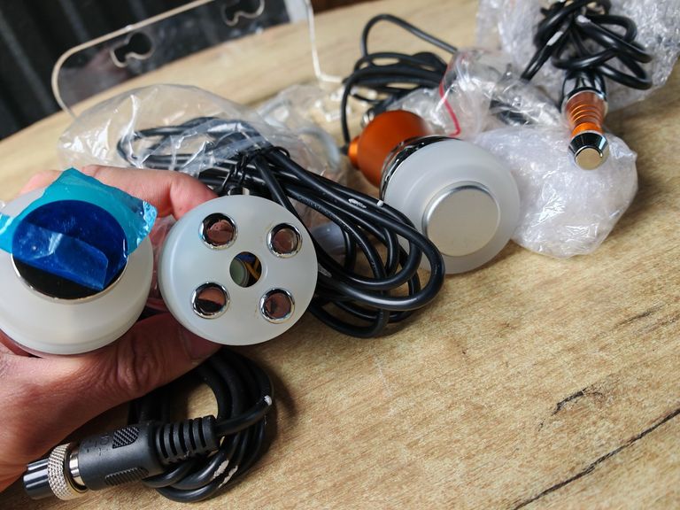 Апарат для догляду за шкірою обличчя, безголкова мезотерапія, омолодження шкіри Elitzia ETM222. Новий. Код:null. Изображение 7