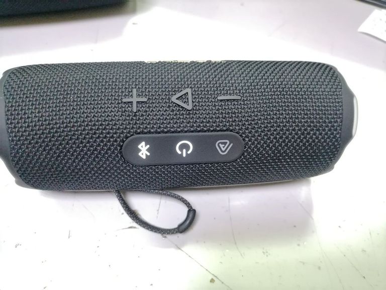 Дешево Jbl flip 7 з ломбарду