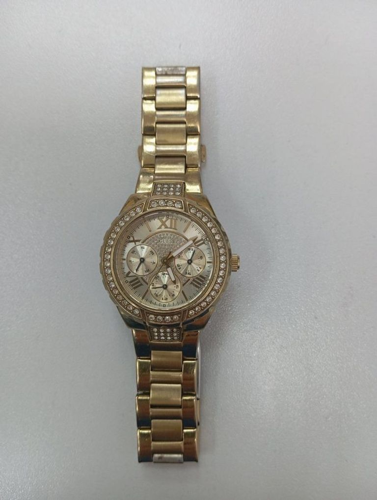 Купити Guess u111l2 Б/У