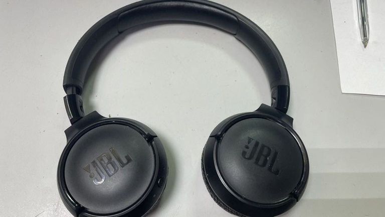 Купити Jbl tune 520bt Б/У