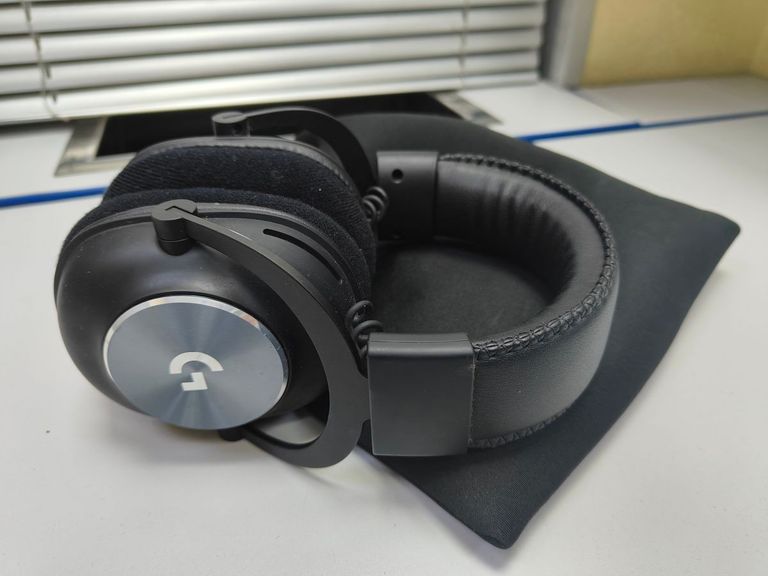 Купить Logitech g pro x gaming headset Б/У