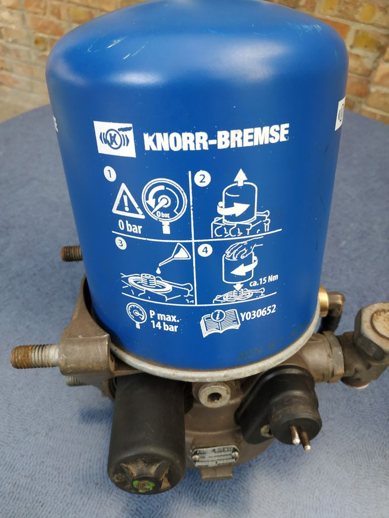 Купить Рено  Магнум / Преміум Б/У