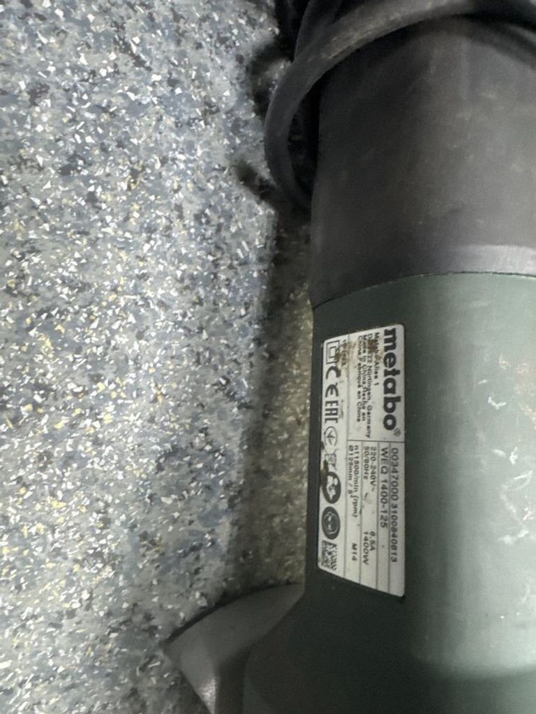 Купити Metabo WEQ 1400-125 (600347000) Б/У