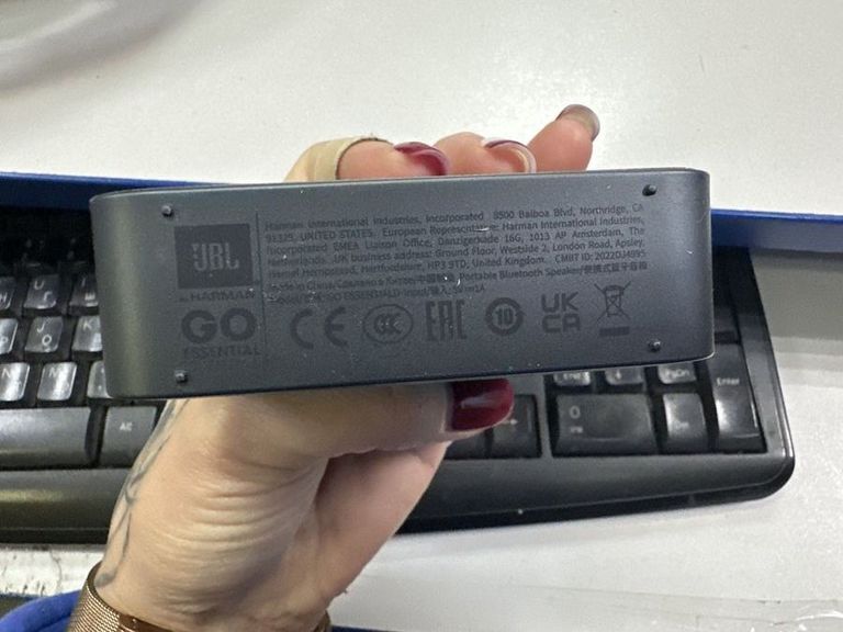 Оголошення Jbl GO Essential Blue (JBLGOESBLU) Б/У