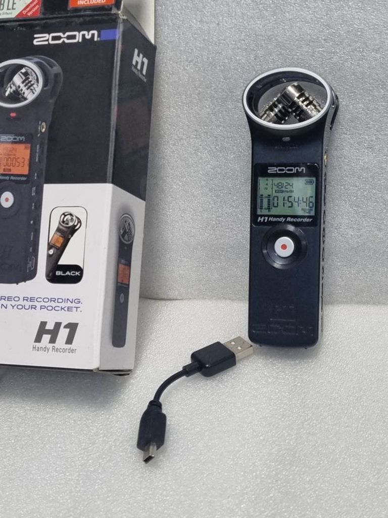 Оголошення Zoom h1 Б/У