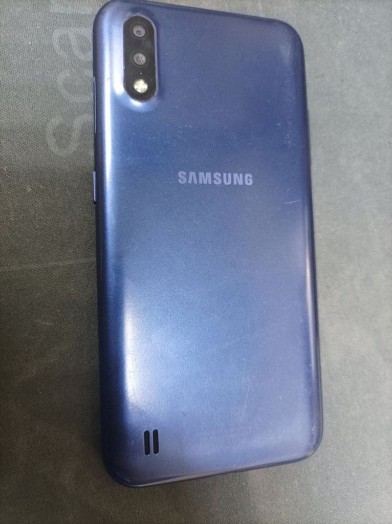 Дешево Samsung galaxy a01 2/16gb з ломбарду