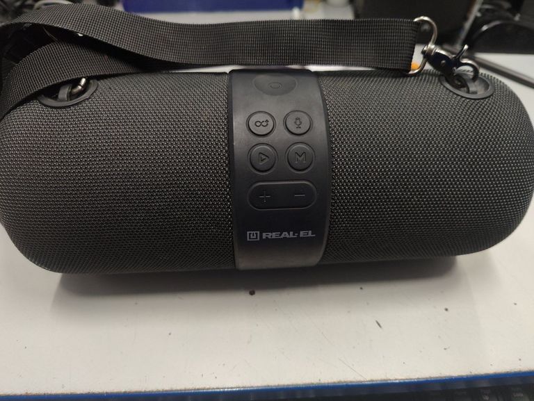 Купить Real-el X-735 Black Б/У