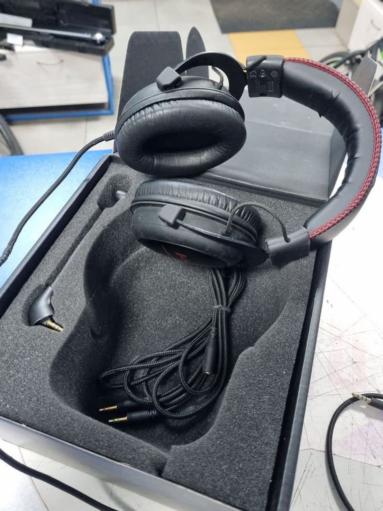 Объявление Kingston hyperx cloud core Б/У