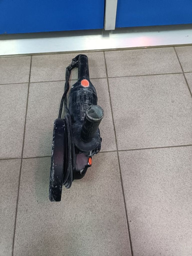 Дешиво Dwt WS22-230 CTNS с ломбарда