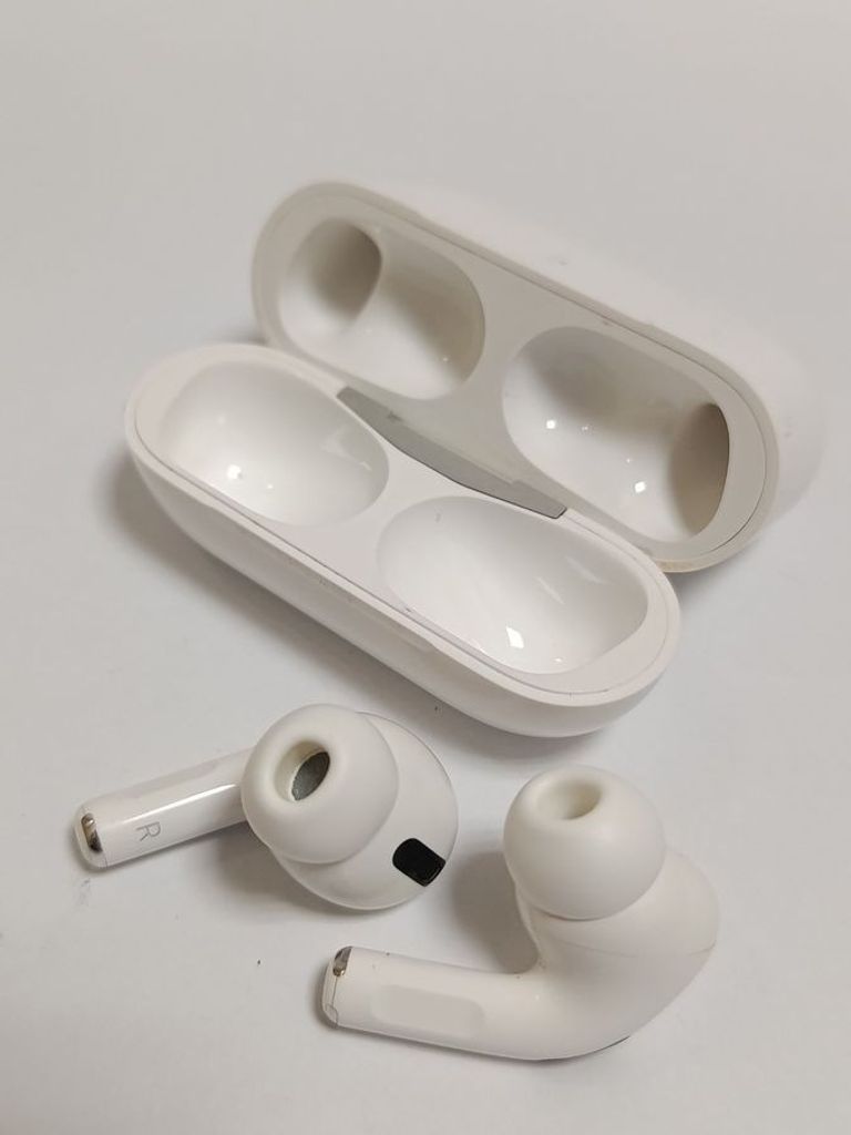Оголошення Apple AirPods Pro (MWP22) Б/У
