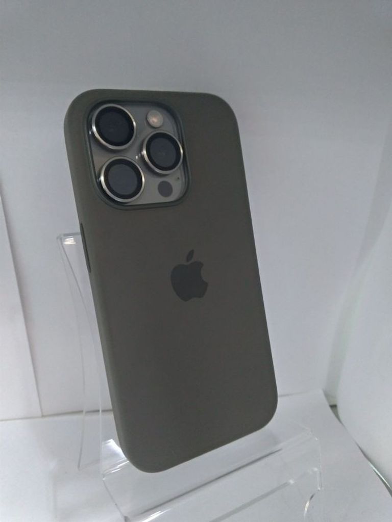 Купити Apple iphone 15 pro 128gb Б/У