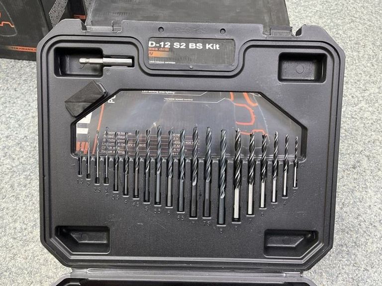 Оголошення Tekhmann tcd-12 s2 bs kit 2акб + зп + набір Б/У