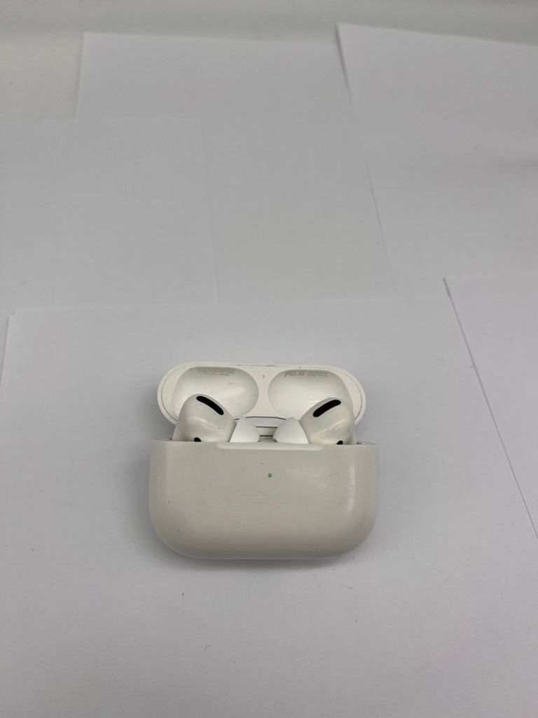 Дешево Apple AirPods Pro (MWP22) з ломбарду