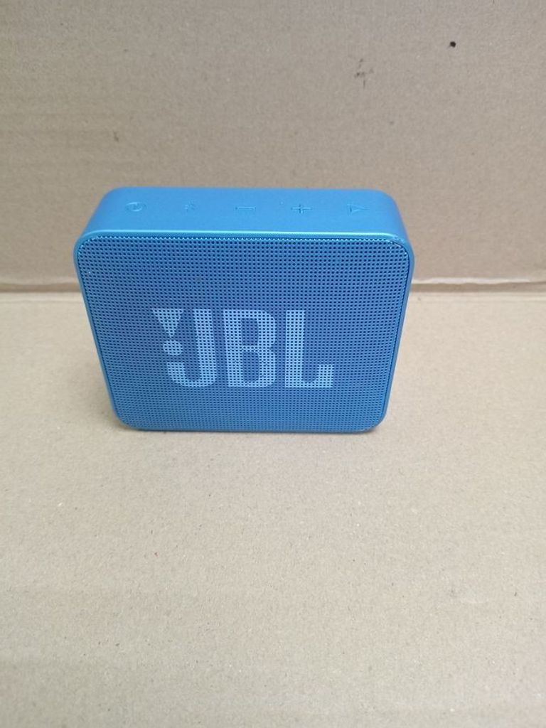 Купить Jbl go essential Б/У