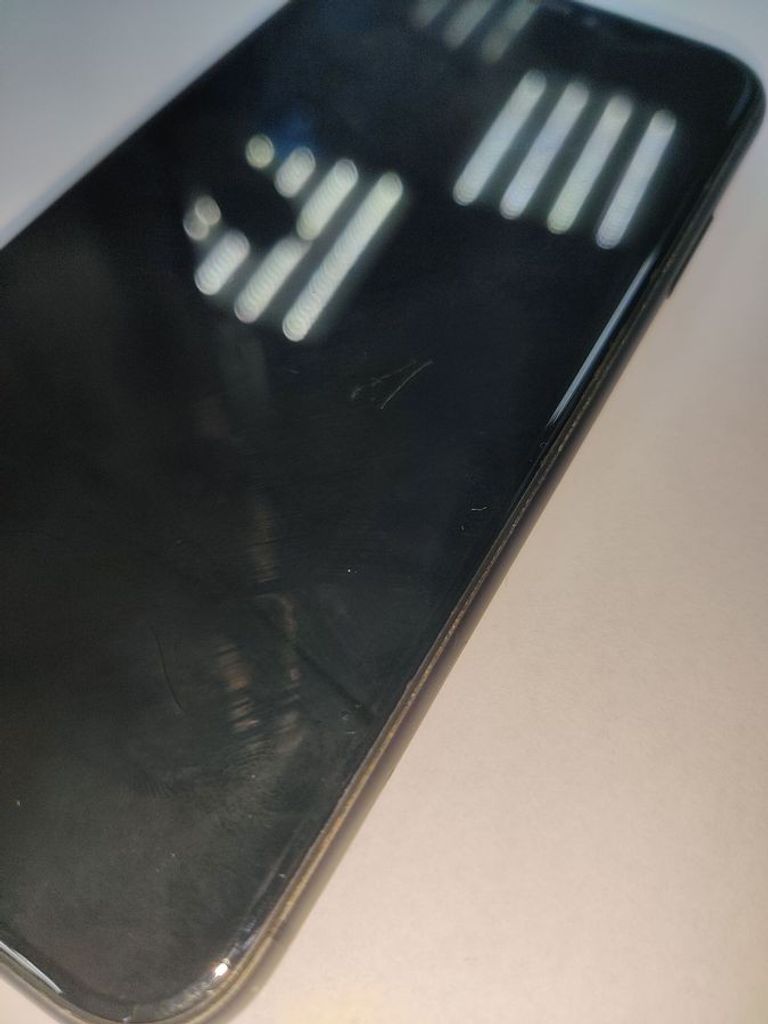 Дешево Apple iphone 11 64gb з ломбарду